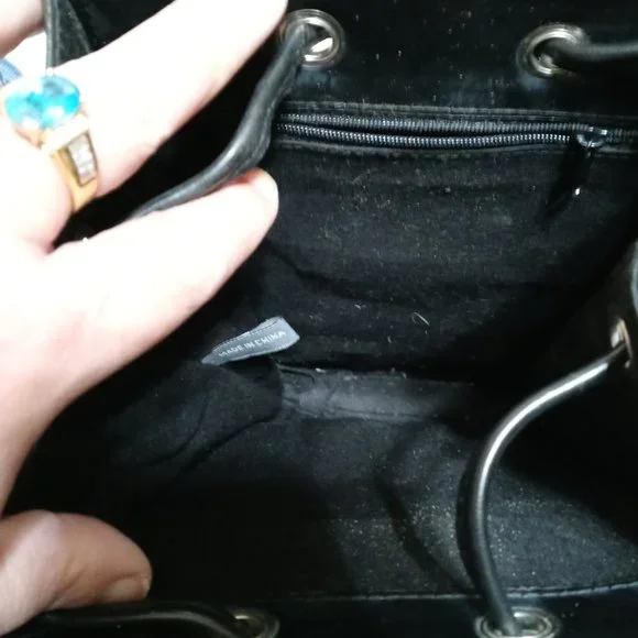 Vintage black and cow hide awesome "cool" purse - Picture 6 of 7